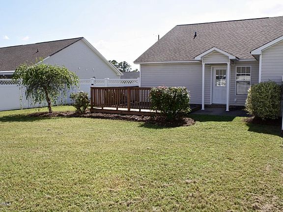 5th image of 2939 Jessica Drive #B