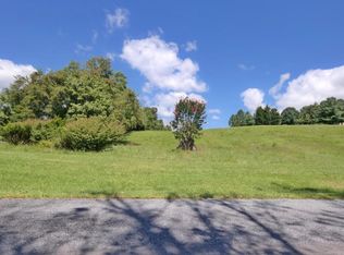 3582 Roanoke Rd, Daleville, VA 24083
