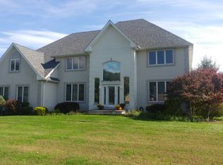 1003 Sharps Lot Rd, Swansea, MA 02777