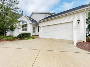 6873 Hidden Lake Trl #36, Brecksville, OH 44141