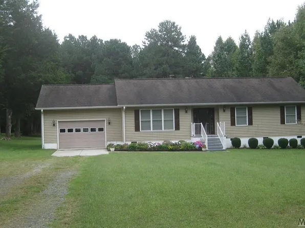 3515 Plank Rd, South Hill, VA 23970