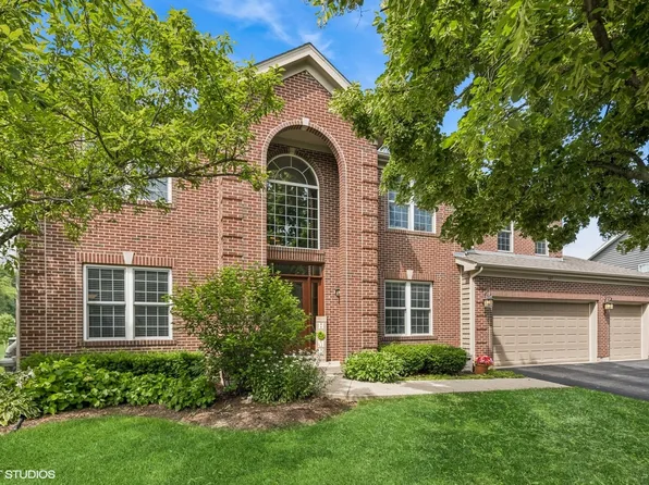 (undisclosed Address), Lake In The Hills, IL 60156