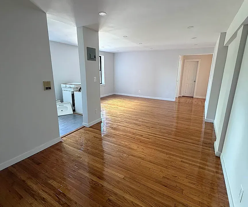 62-40 Woodhaven Blvd #26