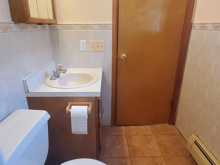 81 Prospect Ave — Photo 15
