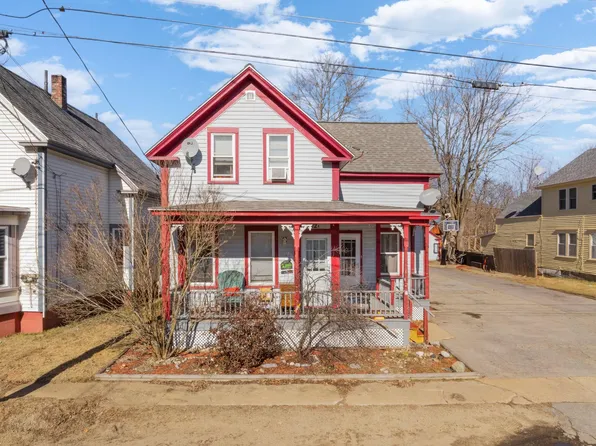 12 Logan Street, Rochester, NH 03867