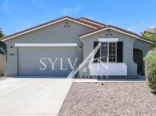 38248 N Navarro Dr, San Tan Valley, AZ 85140