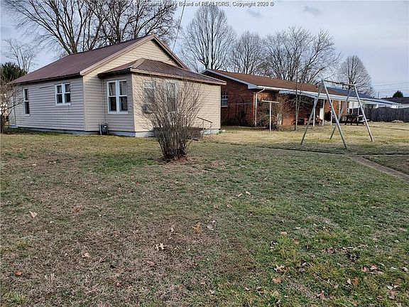 5th image of 1014 Gallatin St