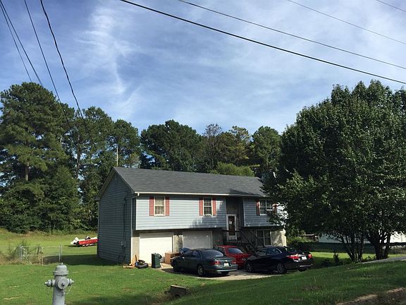 3rd image of 1790 NW Lindy Ct