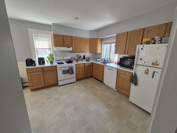 124 Garden St #2