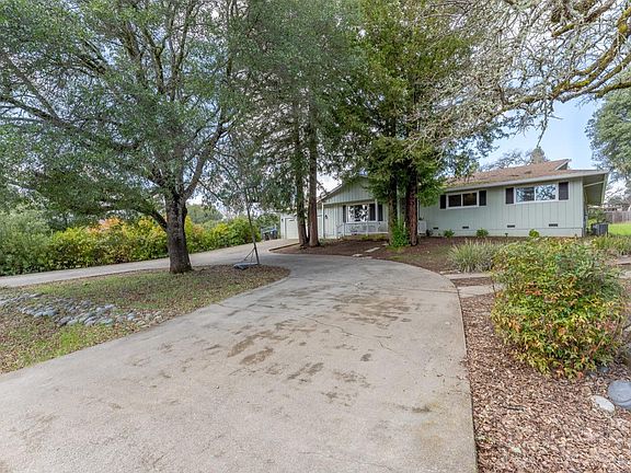 2nd image of 1360 El Dorado Road