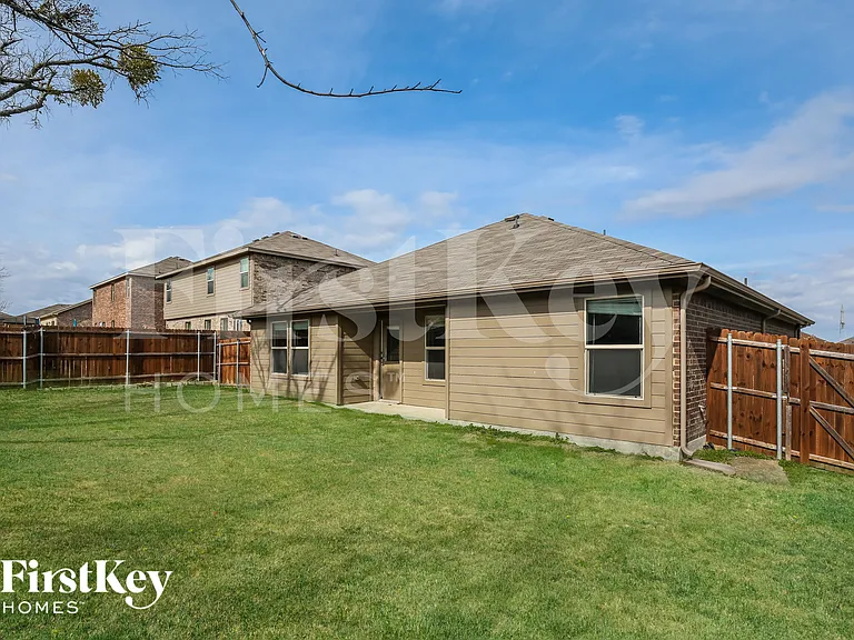 1313 Waco Turner — Photo 15