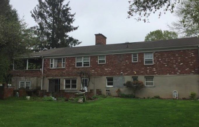 1st image of 5 Scott Dr