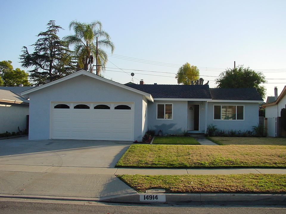 1st image of 14914 Belcourt Dr