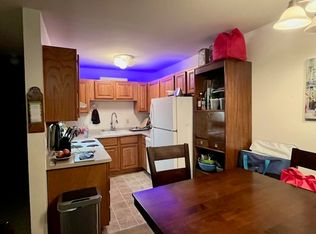 Whispering Oaks, Madison, WI 53713