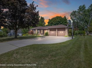 4836 River Ridge Dr, Lansing, MI 48917