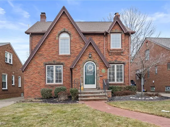 3501 W 151st St, Cleveland, OH 44111