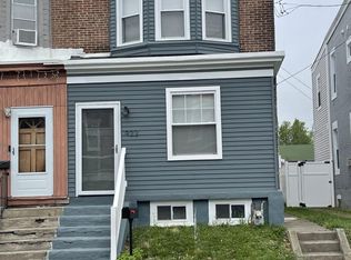 922 W 9th St, Chester, PA 19013