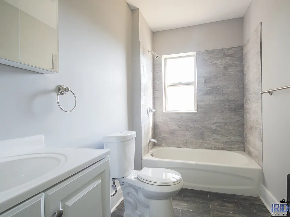 474 Madison Ave #2