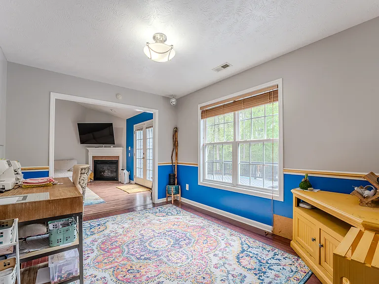 220 Dolphin Dr — Photo 20