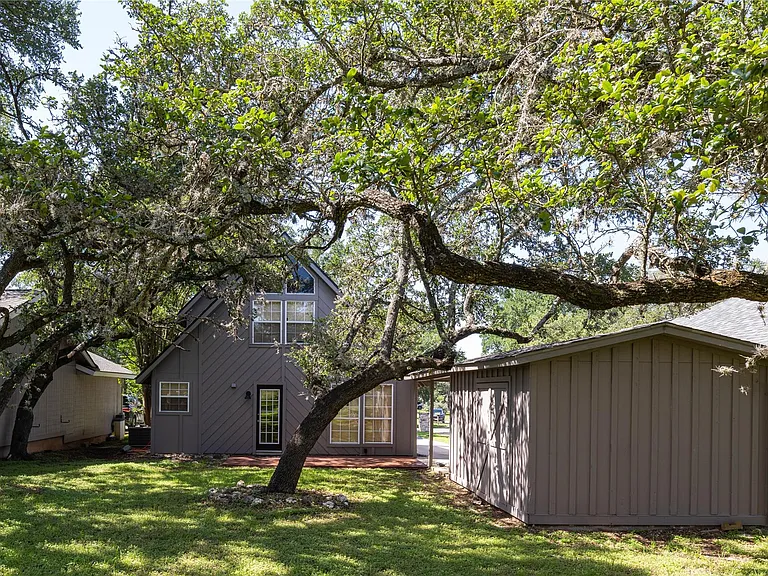 22 Stonehouse Cir — Photo 24