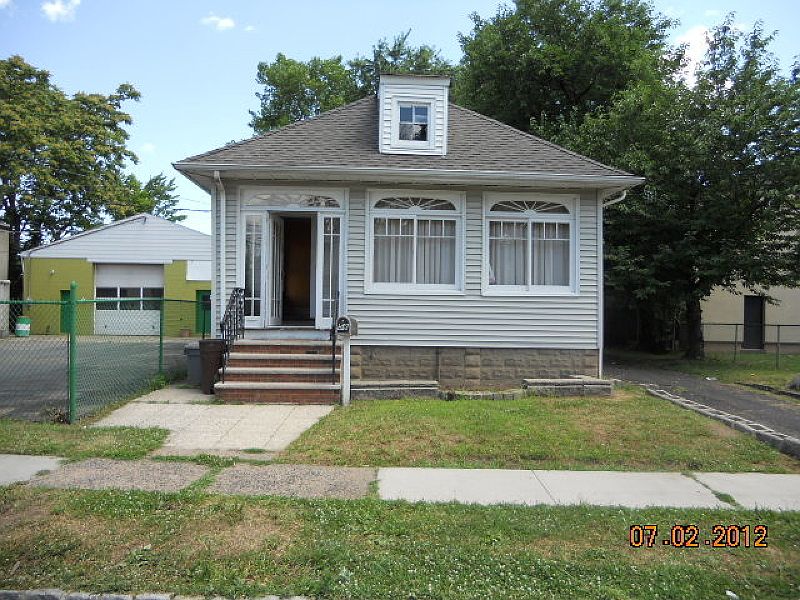 1st image of 58 Bellavista Ave