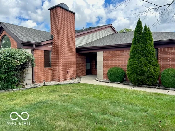 9324 Oak Run East Dr E, Indianapolis, IN 46260