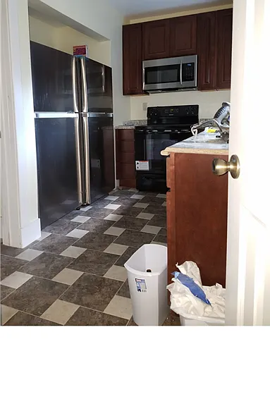 508 Benjamin St — Photo 6