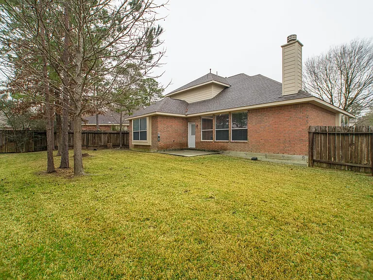 27 Gilmore Grove Pl — Photo 41