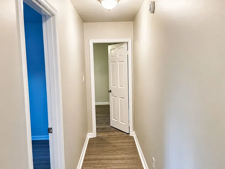 1820 Cumberland Ave SW — Photo 8