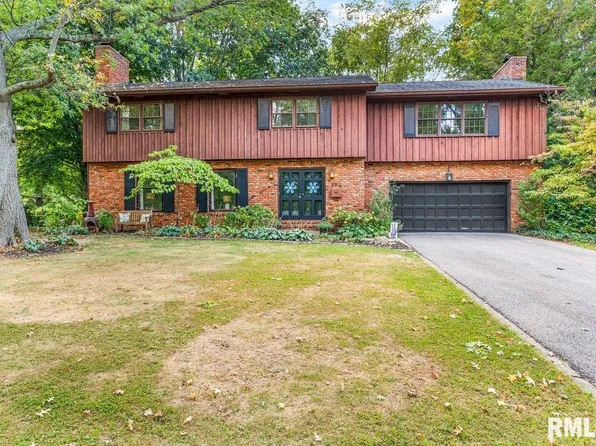 2353 S Wiggins Ave, Springfield, IL 62704