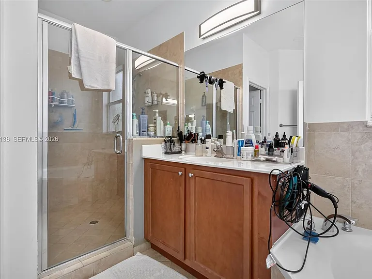 4422 NW 112th Ct — Photo 24