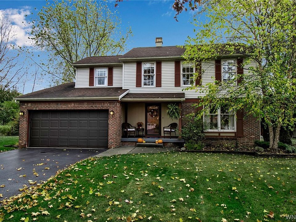 1st image of 148 Stoneridge Ct
