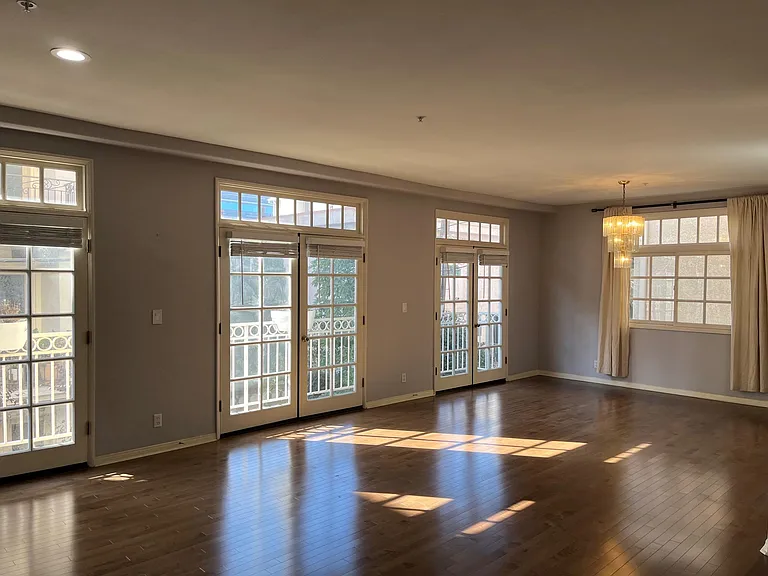 1645 Camden Ave #202 — Photo 1