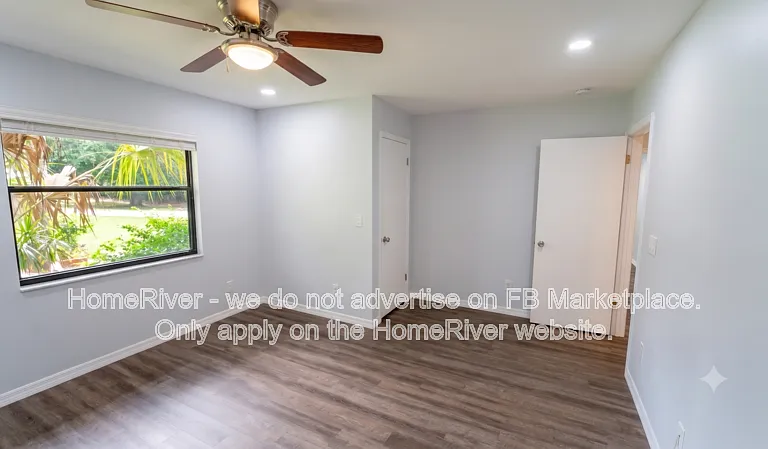 940 17th St SW — Photo 9