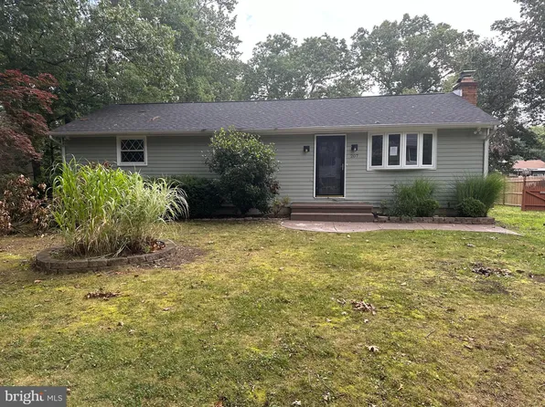 207 Florida Trl, Browns Mills, NJ 08015