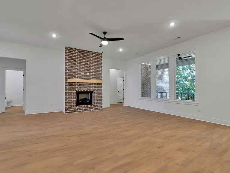 2907 N Grey Squirrel Dr — Photo 5