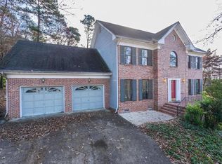 2818 Deerfield Rd, Ooltewah, TN 37363