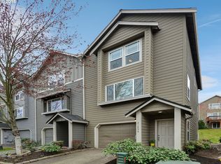21896 NE Heartwood Cir, Fairview, OR 97024