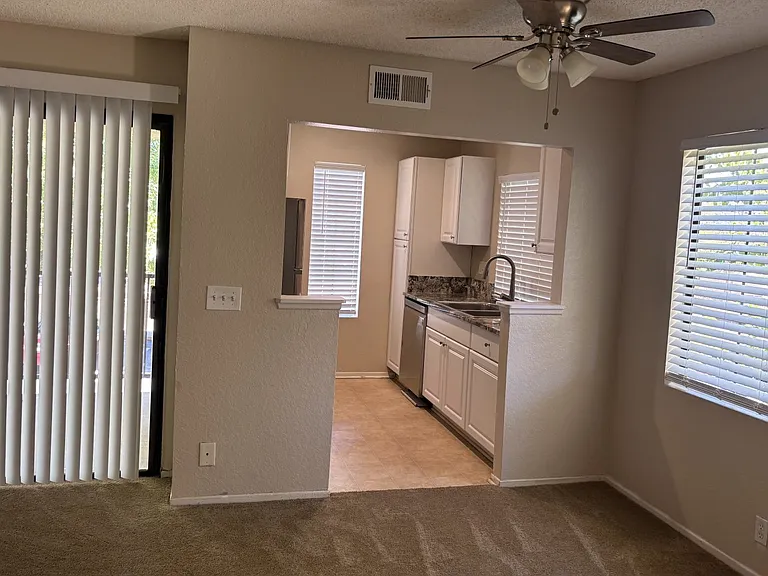 2554 Olive Dr #92 — Photo 4