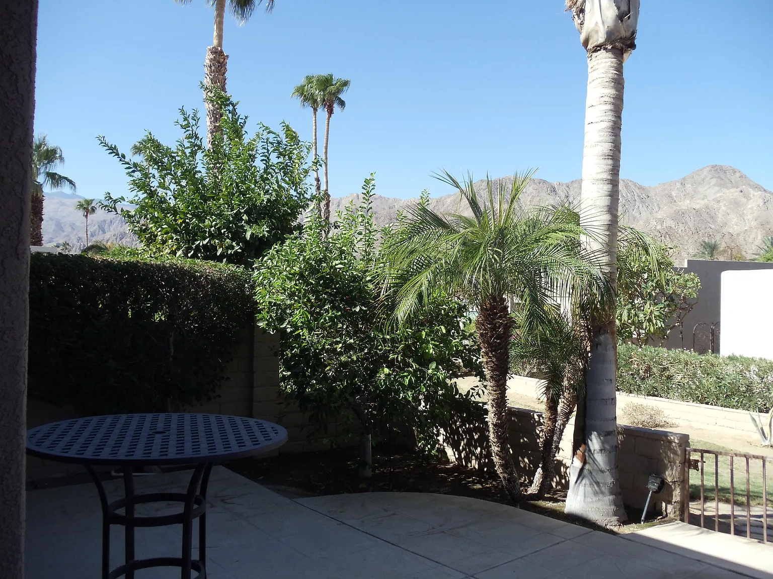 3 bed, 2001 sqft, $4,500 — Photo 2
