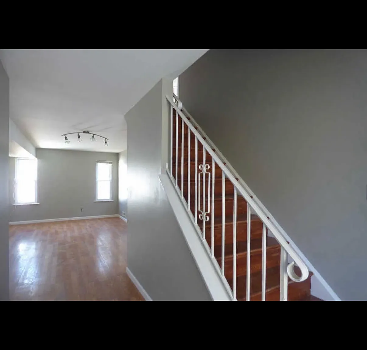 3 bed, 2.5 bath, 1440 sqft, $2,700 — Photo 2