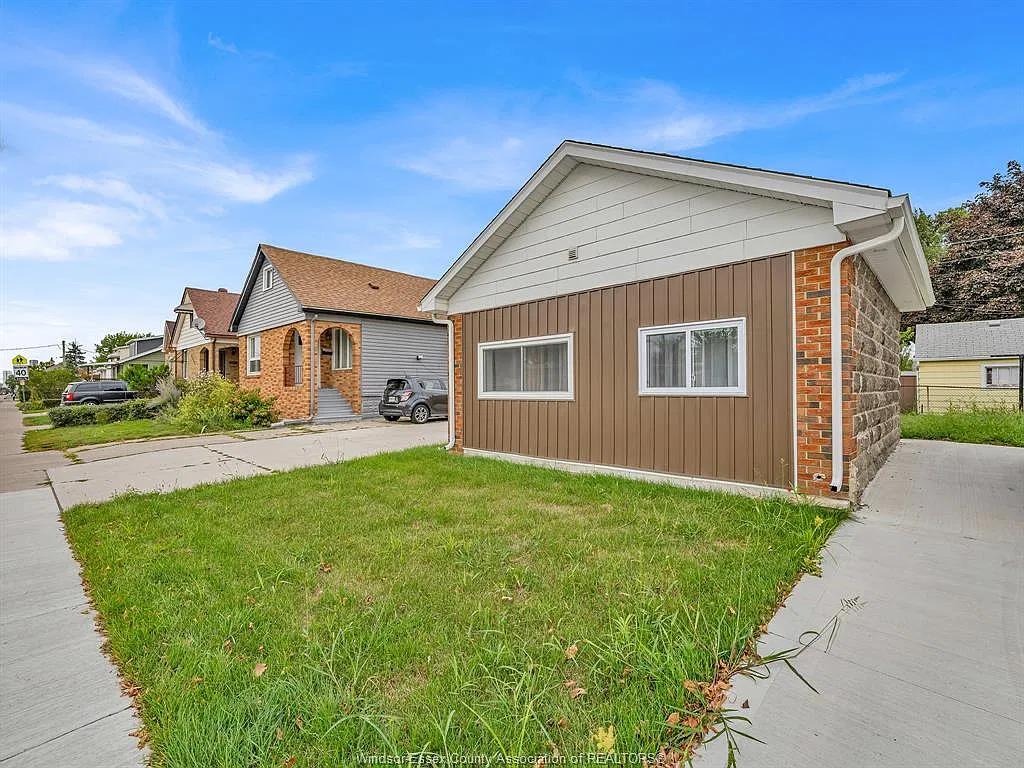 1 bed, $1,300 — Photo 1