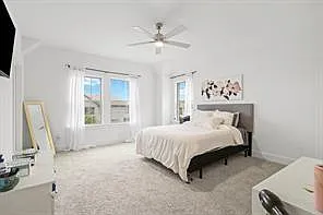 1013 Carnation Dr — Photo 26