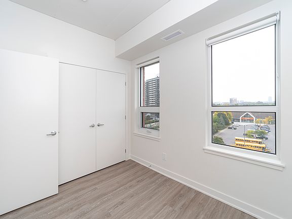 4th image of 353 Gardner St #1519901