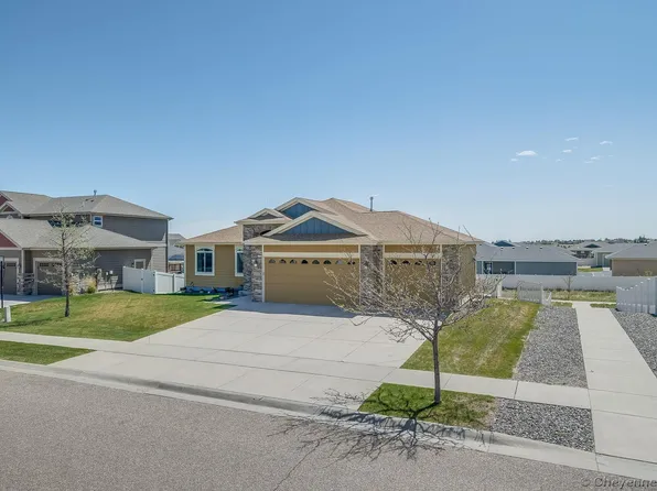 1333 Jessi Dr, Cheyenne, WY 82009