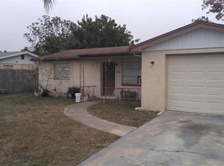 1036 Deal Ln, Holiday, FL 34691