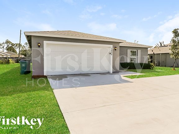 2nd image of 2525 SW Savage Blvd