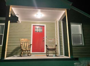 166 Taylor Ave, Elizabethton, TN 37643