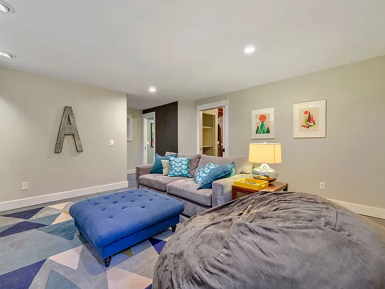 2018 Columbine Ave — Photo 28