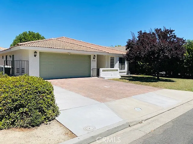 24150 Cruise Circle Dr — Photo 1